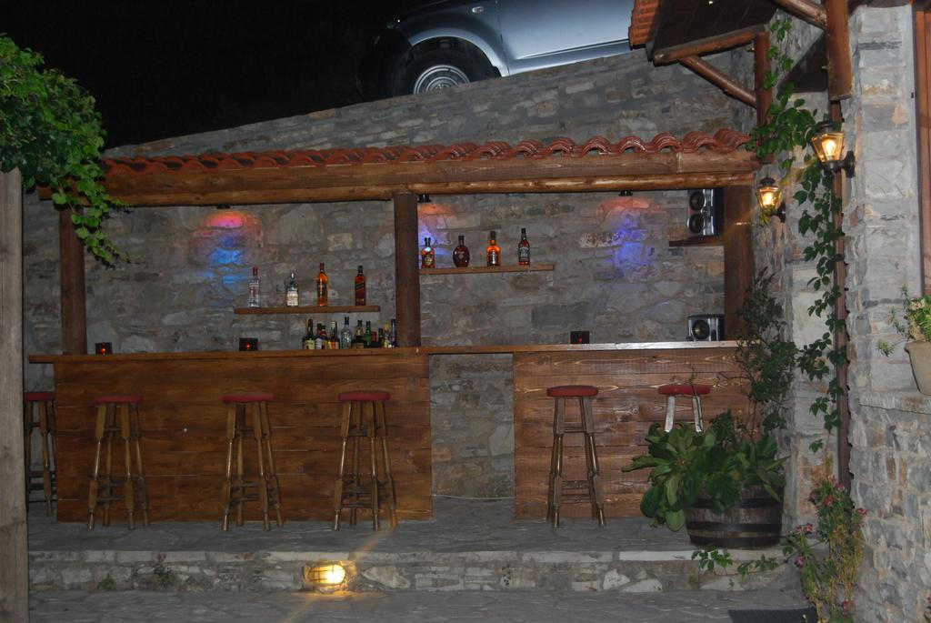 Dryades Guesthouse Ano Khora Exterior foto