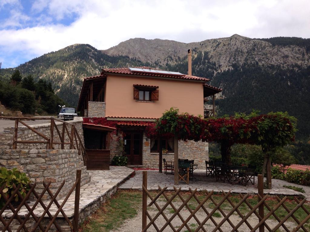 Dryades Guesthouse Ano Khora Exterior foto