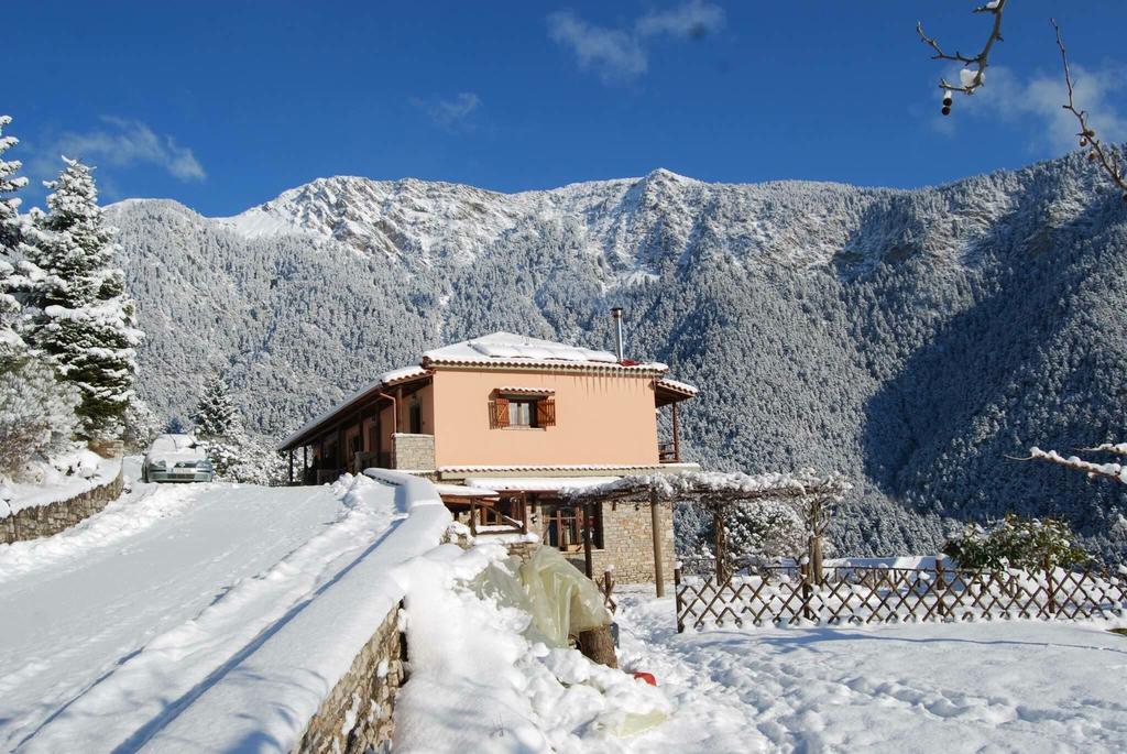Dryades Guesthouse Ano Khora Exterior foto